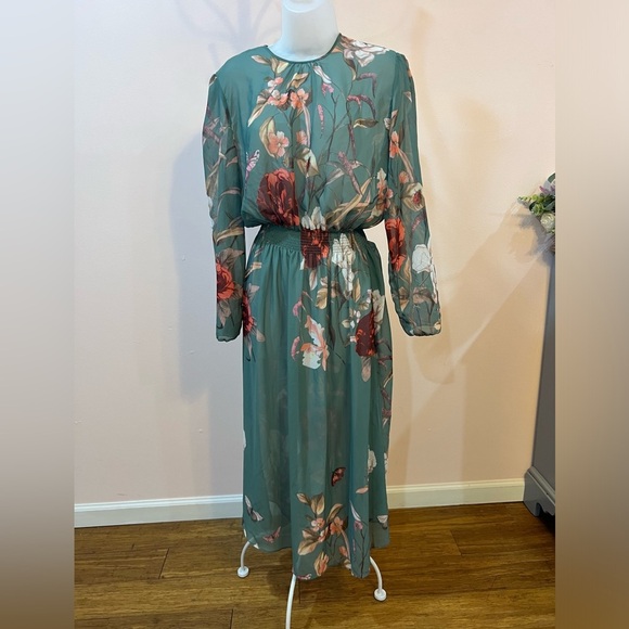 Beautiful floral long sleeve green dress /size S - Picture 1 of 8